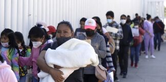 Filas ágiles, en 20 minutos vacunación contra clovid-19 en Puebla