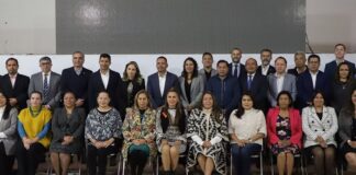 Recibe Mundo Tlatehui a integrantes de la Comisión Permanente por Puebla