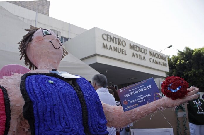 IMSS . CONCURSO PIÑATAS