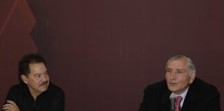 Niega Adán Augusto apoyar a alguien por la gubernatura de Puebla; “No soy referí”