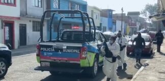 Cuatro detenidos, 1 muerto y 1 lesionado, saldo de riña en 16 de Septiembre; policías fueron agredidos