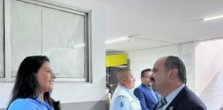 Fomenta regidora Berenice Porquillo lectura entre internos del Cereso de Cholula