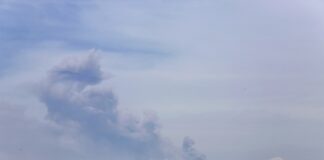 Ante caída de ceniza del volcán, Eduardo Rivera pide precauciones a poblanos
