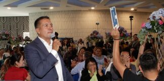 Festejan con edil Edmundo Tlatehui 1200 maestros en San Andrés Cholula