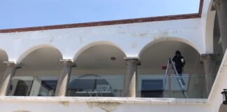 Dan mantenimiento a edificios públicos y calles en San Pedro Cholula