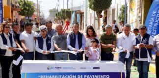 Entrega Mundo Tlatehui la rehabilitación de la avenida 16 de Septiembre en la cabecera municipal