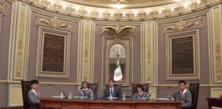 Asisten jóvenes de San Nicolás de los Ranchos al Congreso del Estado para ser “Diputados por un Día”