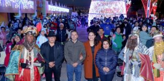 Mundo Tlatehui y Lupita Cuautle clausuran el programa “contigo y con los reyes magos hacemos futuro”