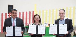 Ratifican gobierno estatal y granjas Carroll trabajo conjunto por personas bajo resguardo del SEDIF