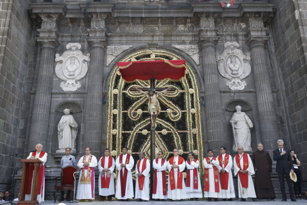 En imágenes, Procesión de Viernes Santo 2024 en Puebla | Mediatik