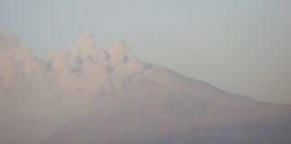 Reporta CENAPRED 148 exhalaciones del volcán en 24 horas