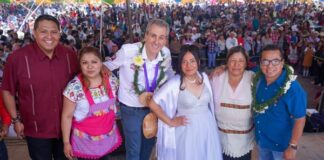 Arropa Junta Auxiliar de La Resurrección a Pepe Chedraui rumbo a la Presidencia Municipal