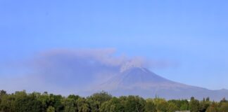 Calidad del aire regular en Puebla: Seis nuevos casos de rinitis por actividad volcánica