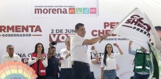 Miles vitorean a Armenta y Chedraui en Xilotzingo