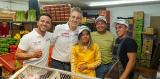 Pepe Chedraui se compromete a fortalecer los servicios en la Central de Abasto