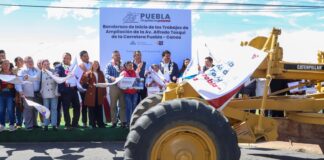 Gobernador Céspedes Peregrina da banderazo a ampliación de avenida y entrega apoyos a familias en Canoa