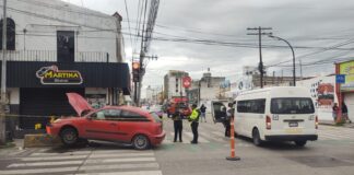 Accidente en 25 Poniente deja 5 lesionados