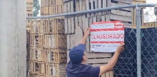 Ayuntamiento de Puebla clausura obra irregular en zona de la central de abasto