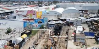 Ayuntamiento de Puebla, revisa construcción sobre ductos de PEMEX en Central de Abastos
