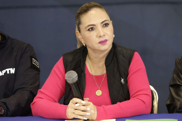 paola-angon-643519