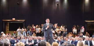 Honrar la confianza de las y los poblanos, un compromiso de gobierno: Armenta