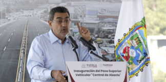 El gobernador Sergio Salomón pide “transparencia” en el Ayuntamiento de Puebla.