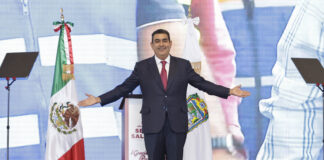 Figuras reconocen a Salomón Céspedes en su último informe; reaparece Eukid Castañón