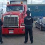 Policía de Coronango recupera tráiler robado en el EdoMex