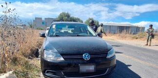 En acción conjunta, policía municipal de Huejotzingo y SEMAR recuperan vehículo robado