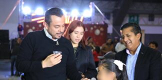 Familias poblanas disfrutan de Cena de Fin de Año organizada por Gobierno del Estado