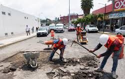 Armenta Mier impulsará el embellecimiento de Puebla con un nuevo programa de bacheo y mantenimiento