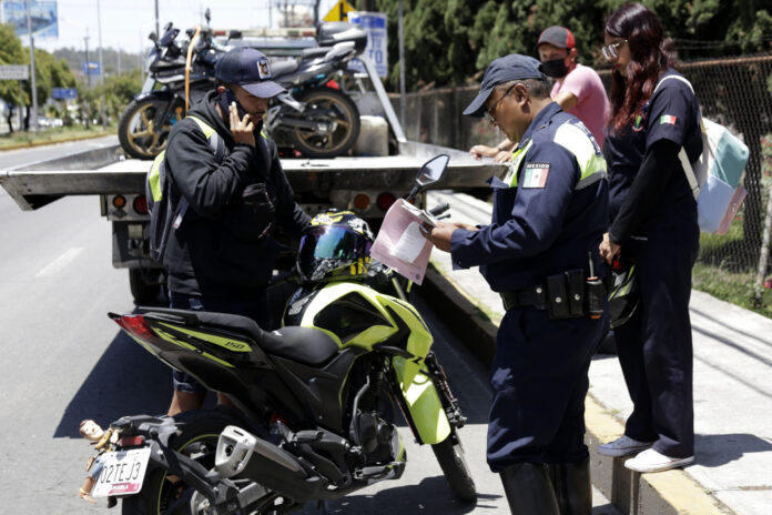 POLICIA . OPERATIVO DE MOTOCICLETAS