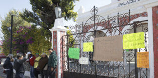 Habitantes de San Felipe Hueyotlipan continúan con la toma de la Presidencia Auxiliar
