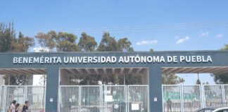Paristas de la BUAP formalizan entrega de CU; puertas fueron reabiertas