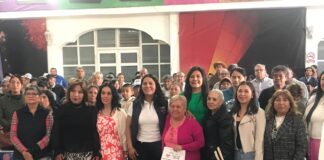 Entrega Lupita Cuautle 101 aparatos auditivos del programa “Cambiando Vidas”