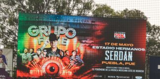 Grupo Firme en el estadio Hermanos Serdán