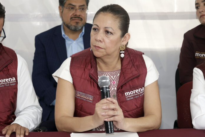 laura-artemisa-garcia-673301