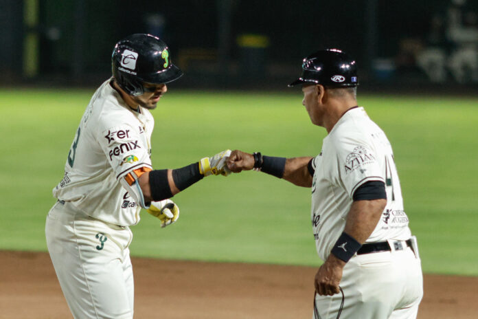 beisbol-pericos-vs-leones-678034