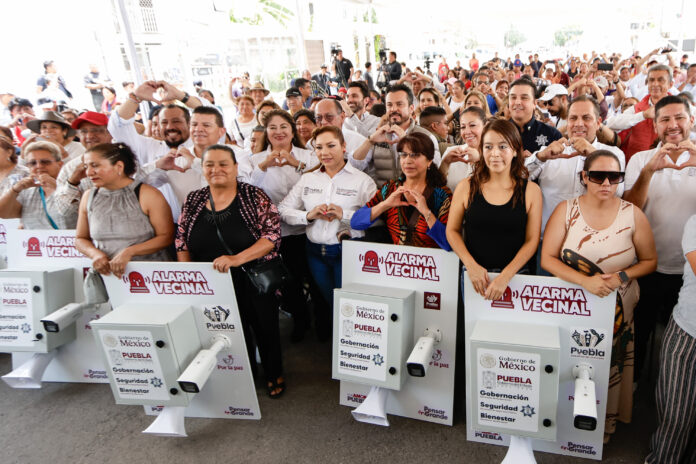 gobierno-estatal-entrega-alarmas-vecinales-678881