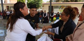 Tere Alfaro entrega obra de rehabilitación en CAIC Cuautlancingo Centro