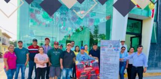 Alcalde de Tilapa lucra con fiestas patrias