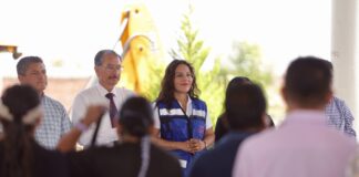 Arranca Lupita Cuautle constucción de aulas en San Antonio Cacalotepec