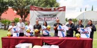 Inaugura Tonantzin Fernández talleres de fútbol del Club Puebla en San Pedro Cholula