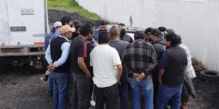 Distribuidores de Gas Tomza en paro en Puebla