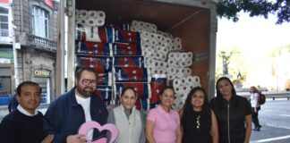 Arcángeles de Puebla entrega donativo al DIF Estatal para ayudar a poblanos damnificados por las lluvias en la sierra norte