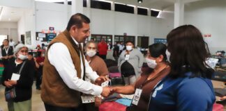 Con brigadas de salud, gobierno estatal refuerza control sanitario en la Sierra Norte