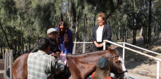 Tere Alfaro fortalece el desarrollo de la niñez a través de sesiones de Equinoterapia en coordinación con el Sistema Estatal DIF