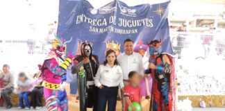 En caravana “Regalando Sonrisas”, Ayuntamiento y DIF celebran el Día de los Reyes Magos