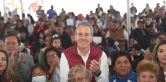 Entrega Pepe Chedraui despensas para garantizar alimentación digna en la capital