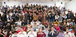 Niñas y niños poblanos escuchan por primeras vez gracias al SEDIF